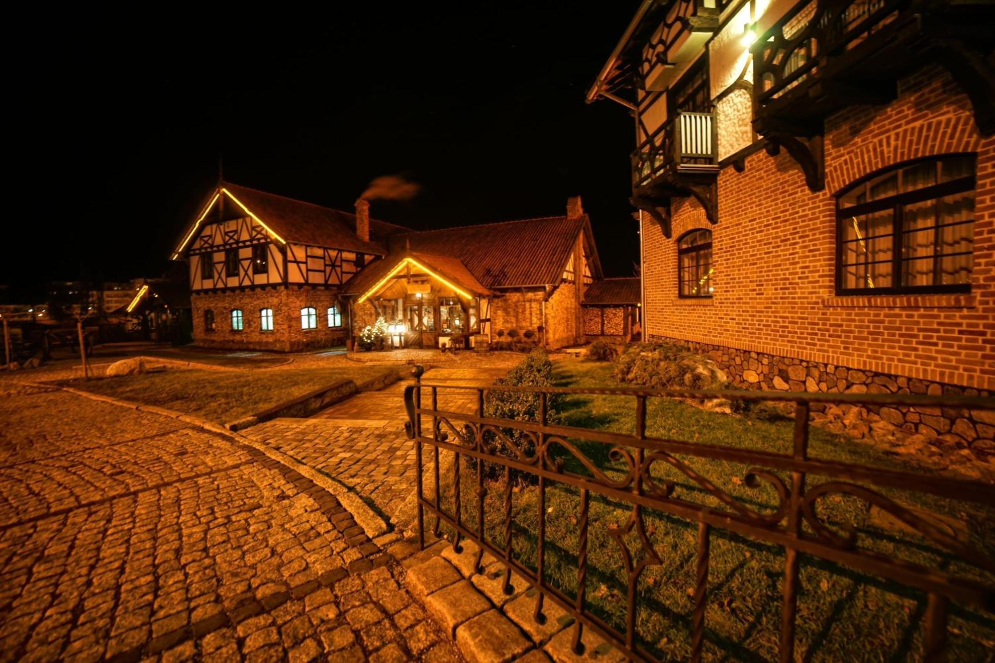 Отель Stary Tartak Илава Экстерьер фото