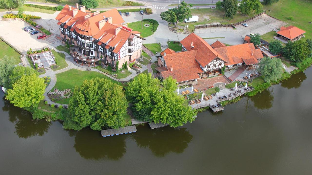Отель Stary Tartak Илава Экстерьер фото